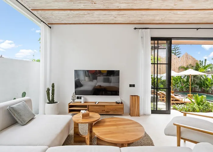 Alicante Villa *